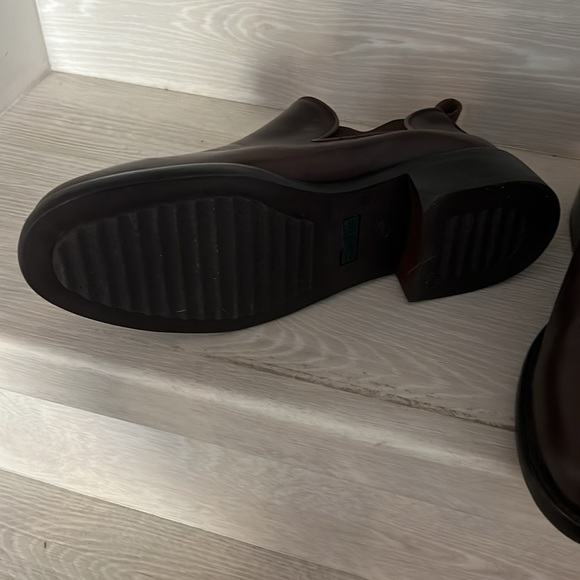 Cole Haan Chelsea Boot, never worn - Picture 5 of 8